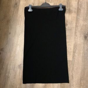 Club Monaco black knit pencil skirt, sz. M